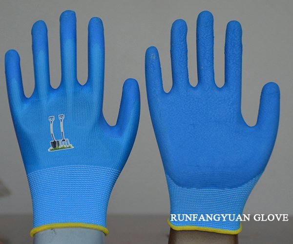 LATEX COATED AND FOAM&CRINKLE FINISH GLOVE