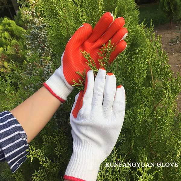 RUBBER COATED WORK GLOVES