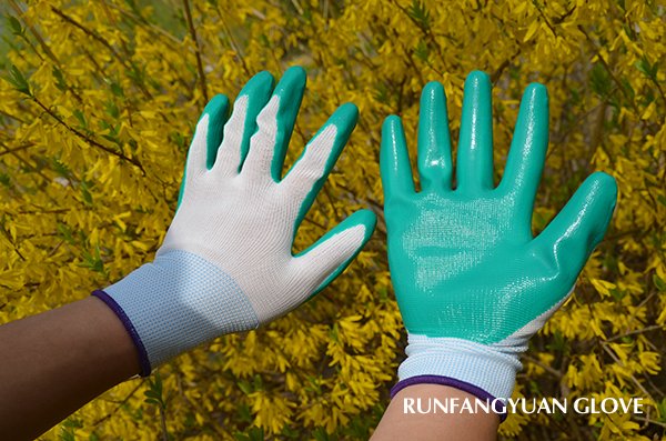 NITRILE COATED GLOVE