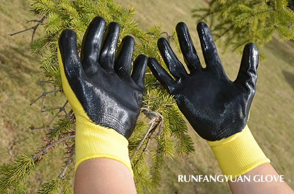 NITRILE COATED GLOVE